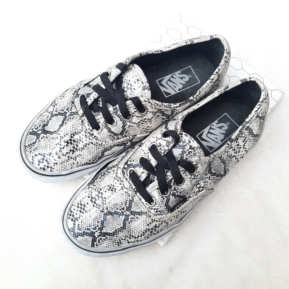Vans Old Skool Low Top Lace Up Snakeskin Python Sneakers Unisex Tennis Shoes